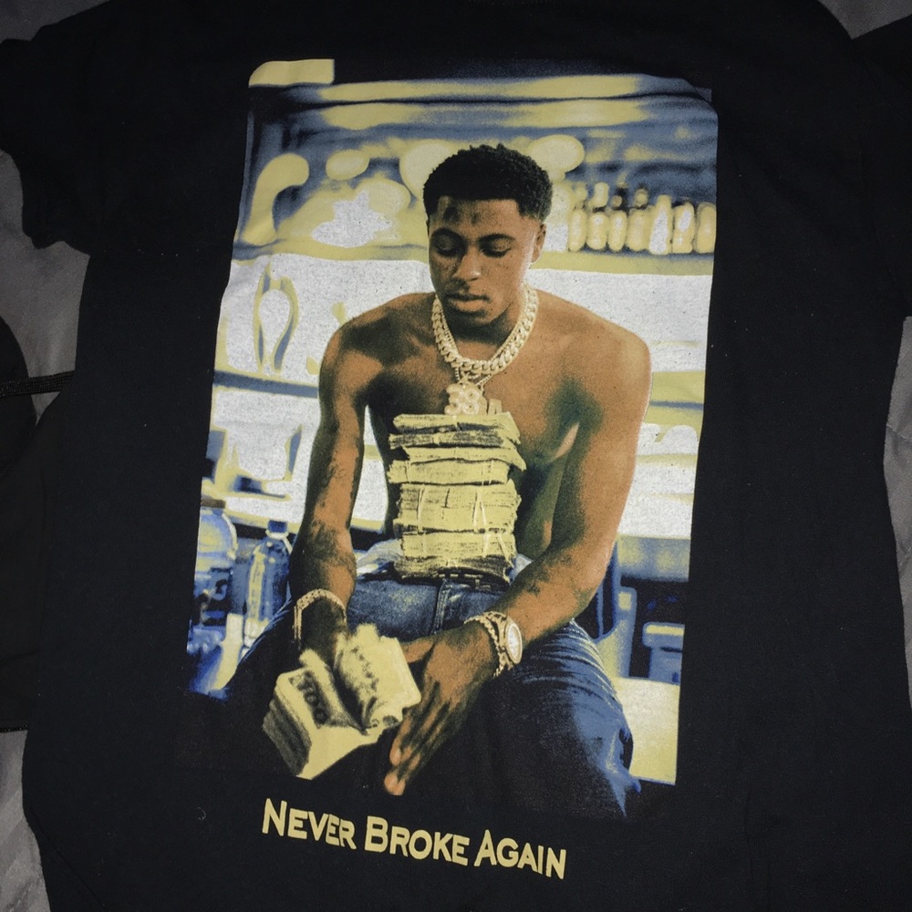 Spencer’s NBA young boy graphic tee